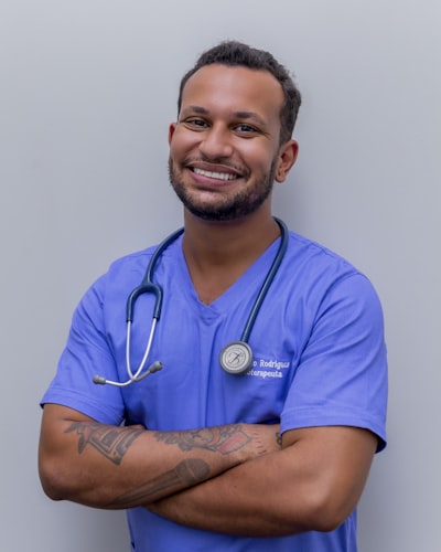 Dr. Huduei Chy., Orthopedics